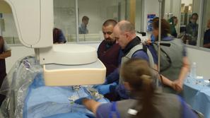 Prof. dr. Borut Geršak, ki je bil vodja raziskave, in dr. Milenko Stankovič med 