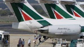 Kot vse kaže, bodo letala italijanske družbe Alitalia še naprej vzletala in pris