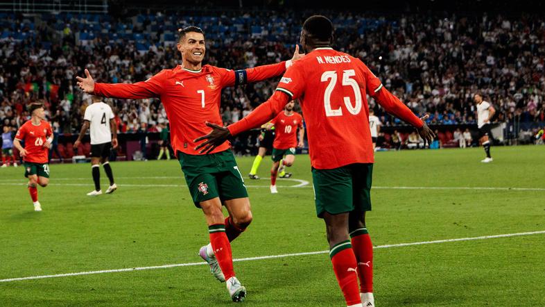 Nemčija : Portugalska