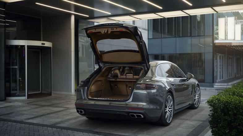 Porsche panamera sport turismo