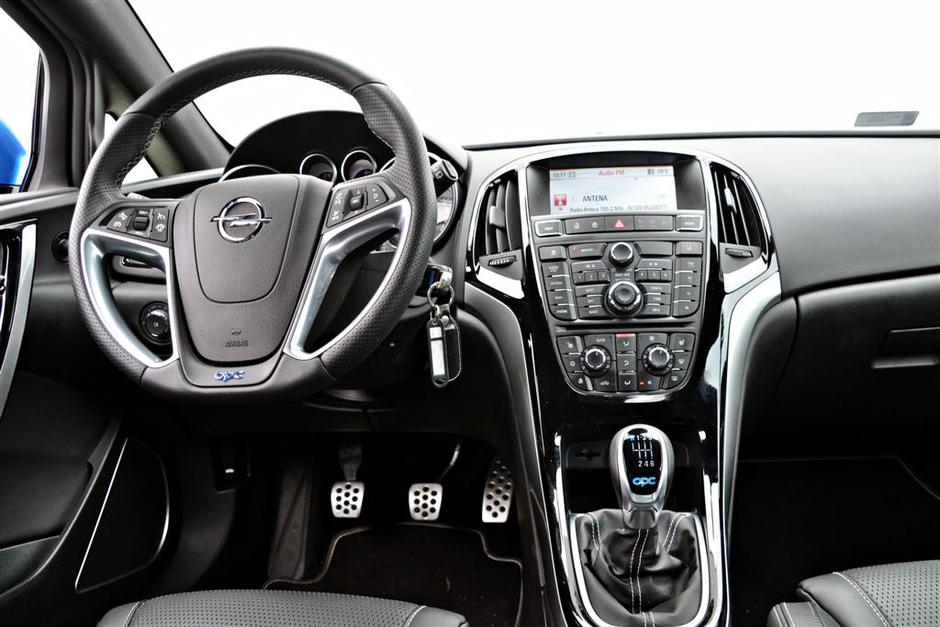 OPC astra OPC | Avtor: Gregor Prebil