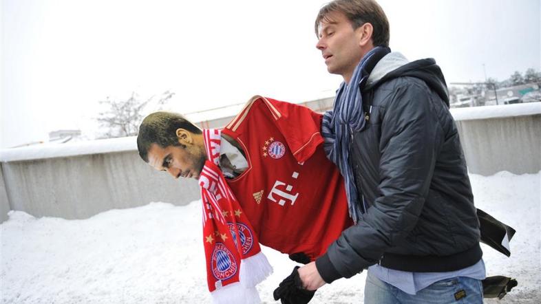 Guardiola Bayern München španski novinar lutka šal