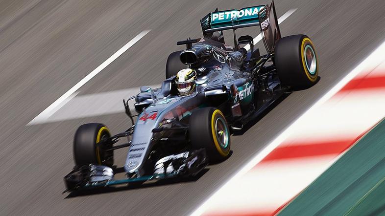 Lewis Hamilton Mercedes Barcelona