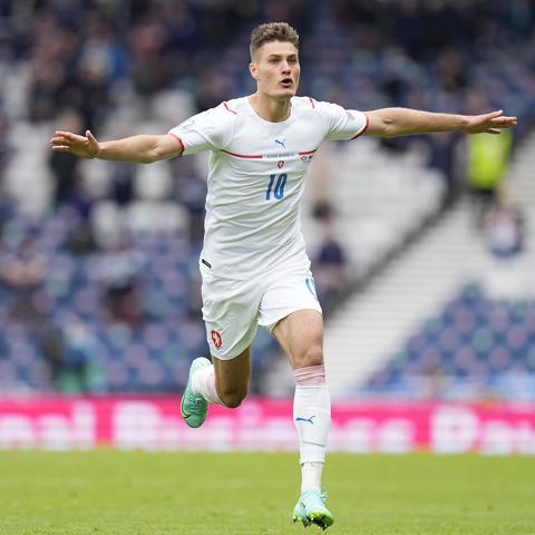 Patrik Schick Češka Škotska