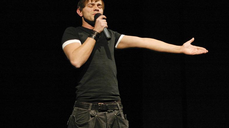 Lada Bizovičarja lahko te dni gledate v predstavi Fotr. (Foto: Maj Pavček)