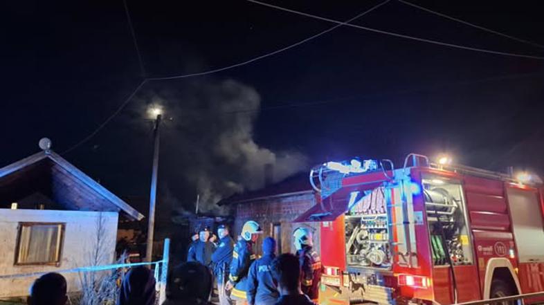 V požaru umrli trije otroci