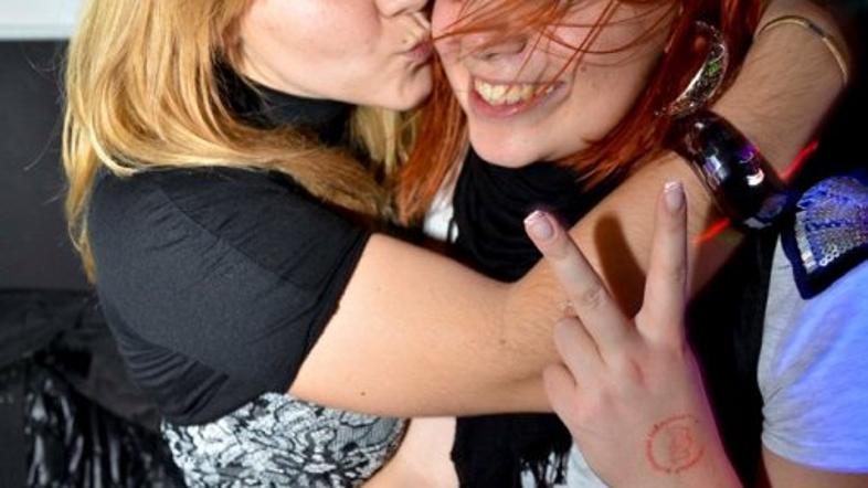 Pravniki vedo, kako se dobrim žurom streže