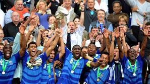 Slavje naslednikov Thierryja Henryja, Williama Gallasa ... (Foto: Reuters)