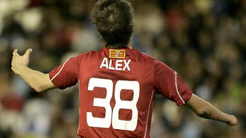 Alex Sanchez tudi brez celotne dlani desne roke uspešno igra na najvišji ravni.