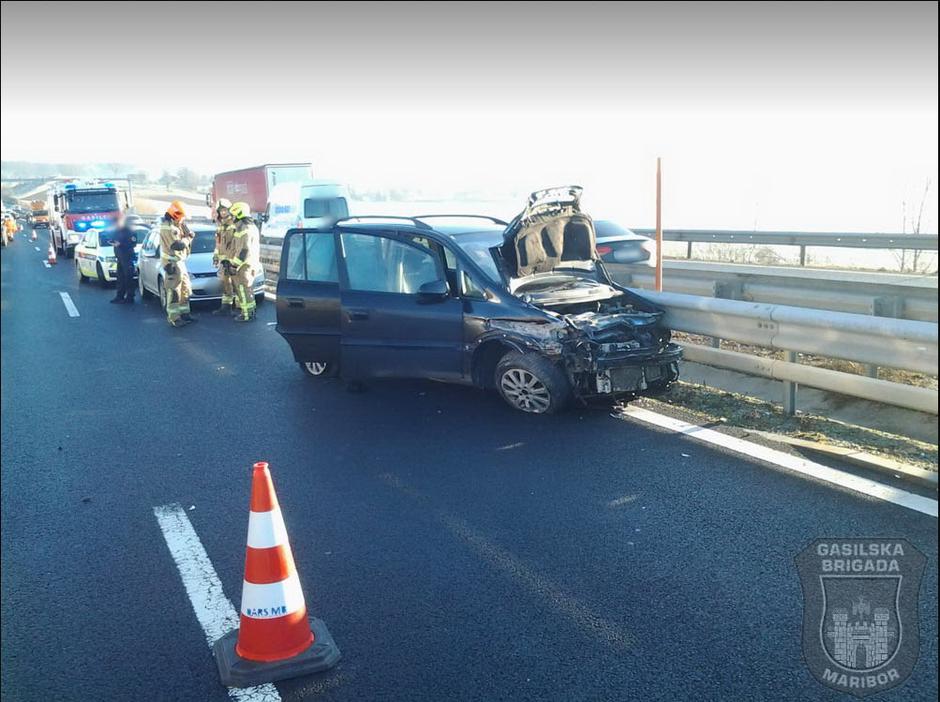 Prometna nesreča pri Mariboru | Avtor: Gasilska brigada Maribor
