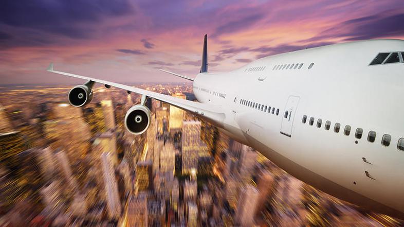 Naporno je že letenje, slaba letališča pa še bolj.