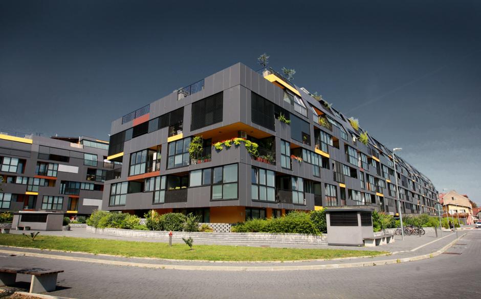 <ljubljana> 19.08.2009, Mesarska ulica, stanovanja, bloki, Ljubljana, foto | Avtor: Boštjan Tacol