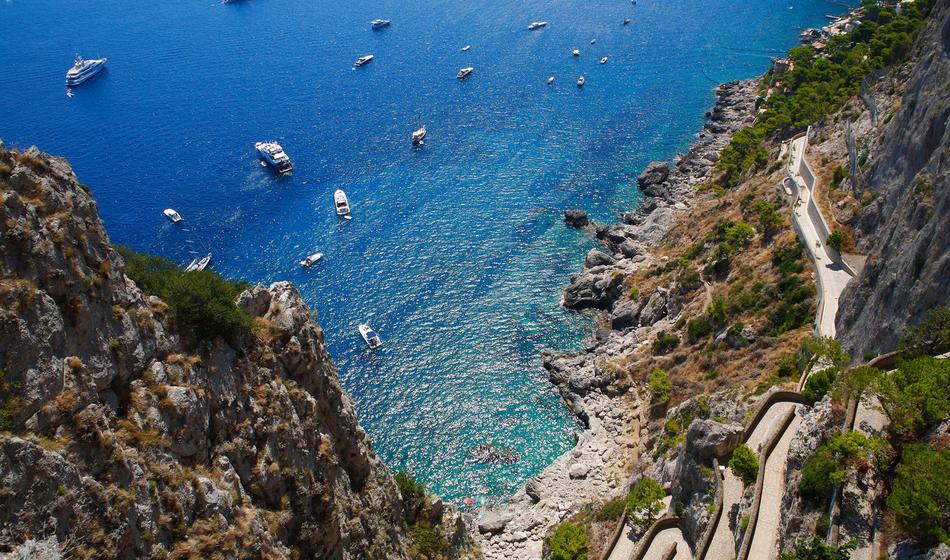 Nova pravila za mirnejši dopust, kršiteljem grozijo visoke globe