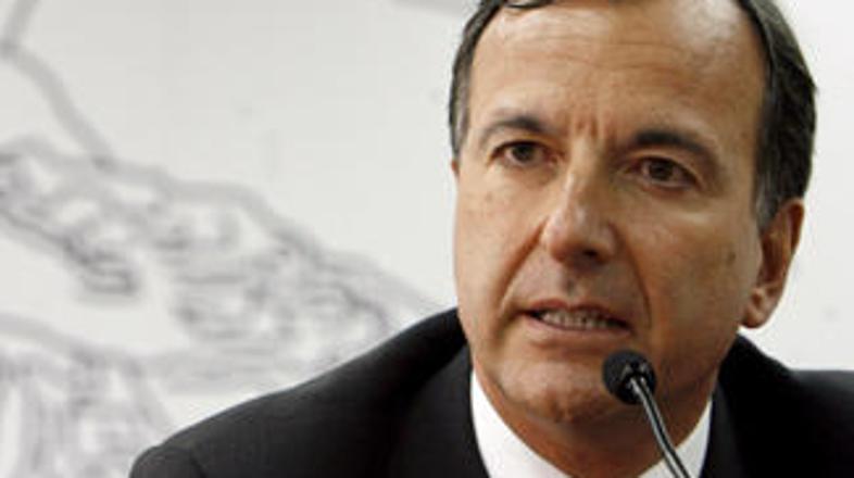 Berlusconi in Merklova sta poleg ostalega soglašala tudi o možnosti, da nemška l