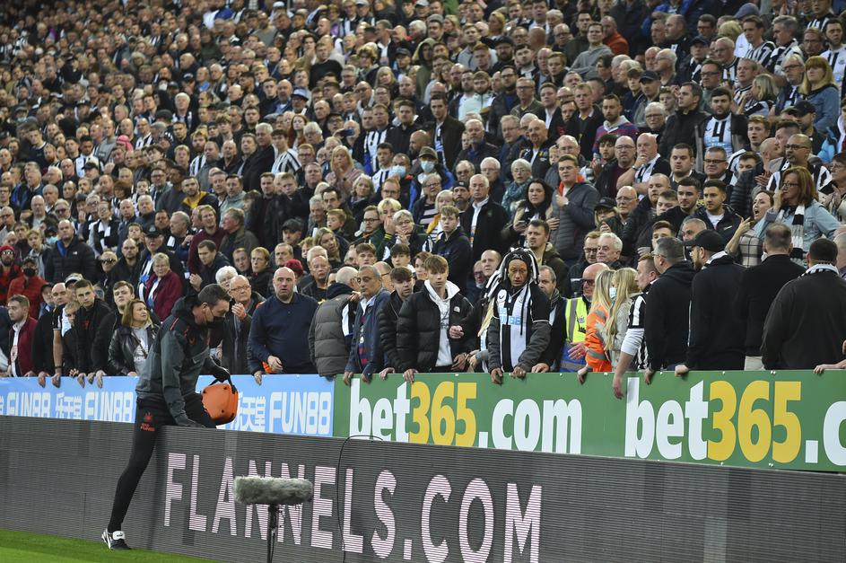prva pomoč navijač Newcastle United Tottenham Hotspur