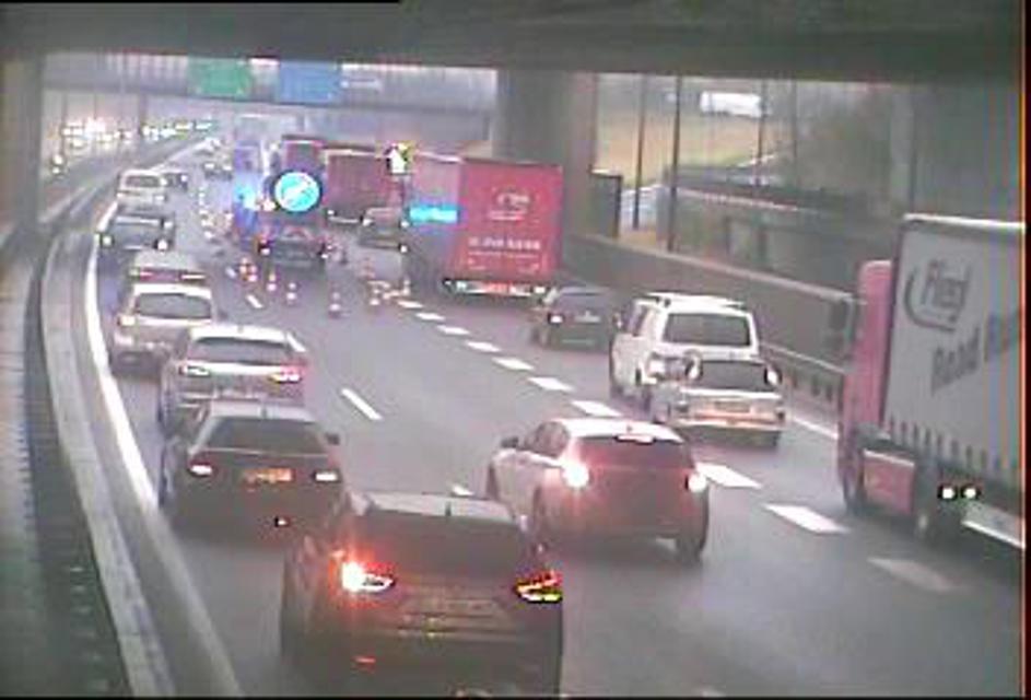 Zastoj na ljubljanski vzhodni obvoznici