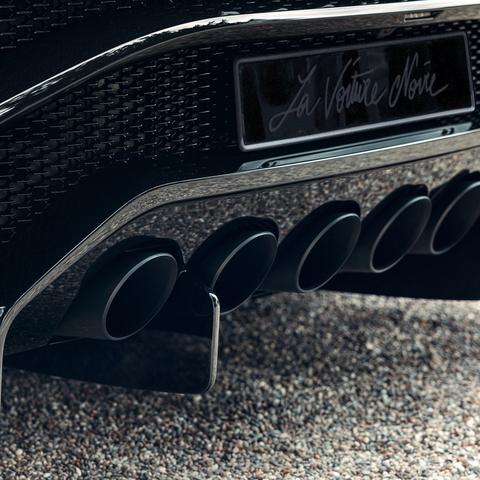 Bugatti la voiture noire