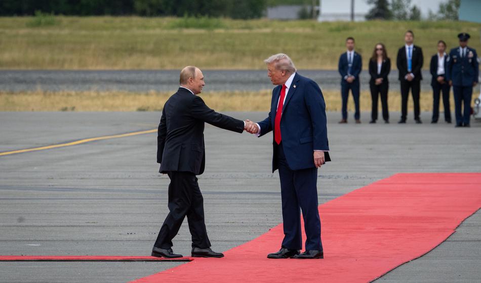 Trump in Putin sta sestankovala, sledi lahko velik preobrat