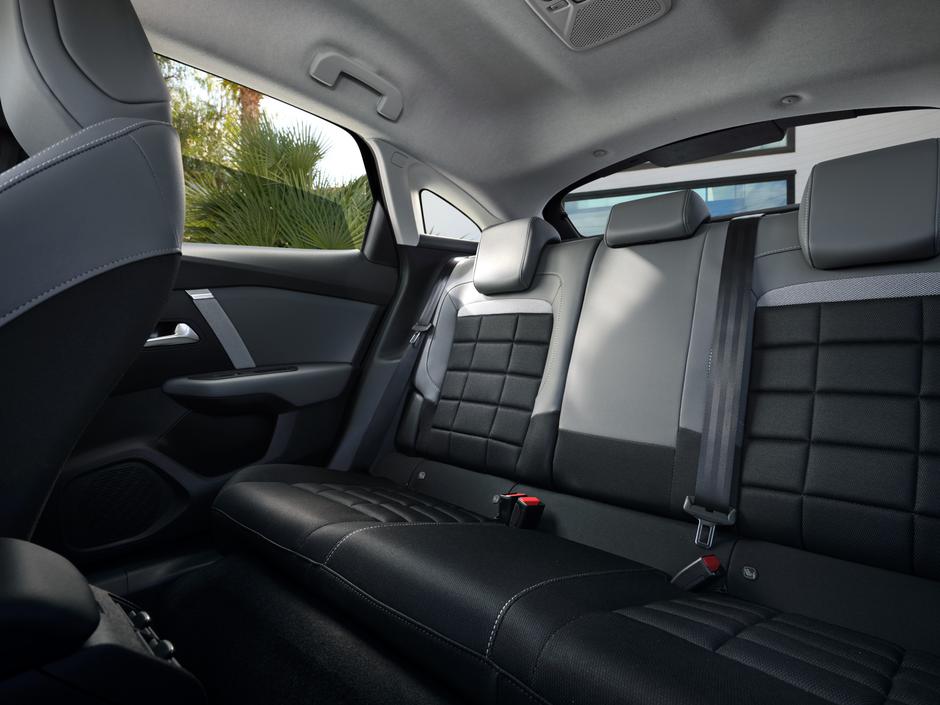 citroën C4 in ë-C4 collection | Avtor: Citroën