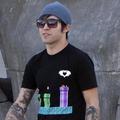 Pete Wentz trpi za hudo paranojo.