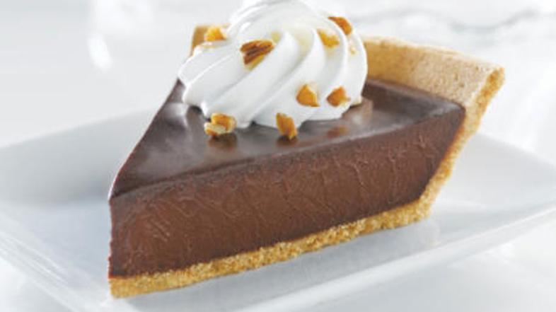 Pito lahko punudite s smetano.