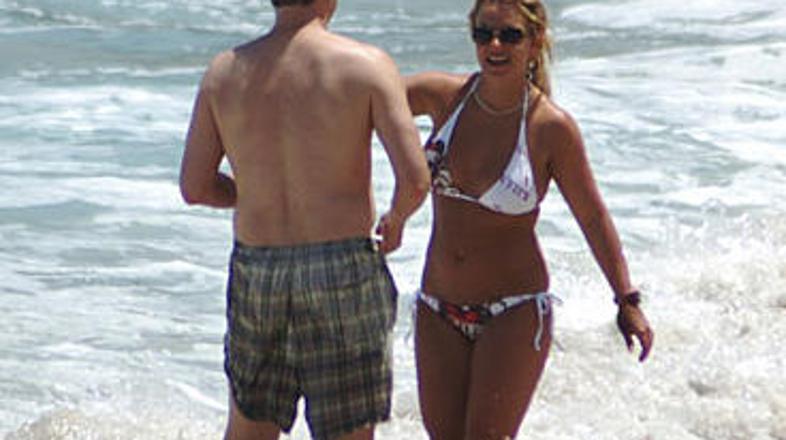 Ameriški mediji so že poročali, da naj bi bila Britney in Jason celo zaročena, a