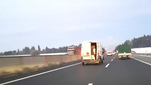 kombi prevoz eksploziva nevarno