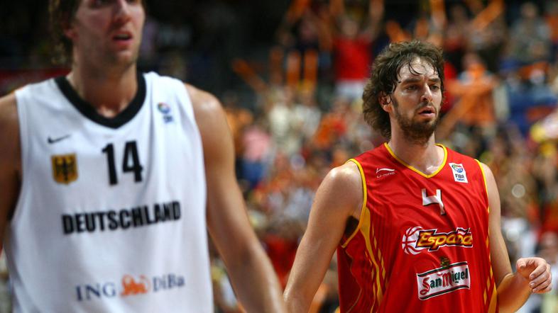 Nowitzki je tekmo izgubil, a Gasolu "ukradel" lovoriko MVP rednega dela.