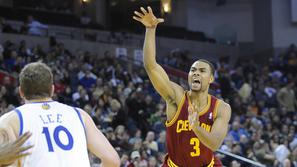 Ramon Sessions (25 točk in devet asistenc) je eden redkih košarkarjev Cavalierso