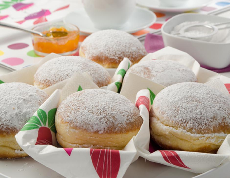 Osnovni recept za domače krofe | Avtor: jazkuham.si