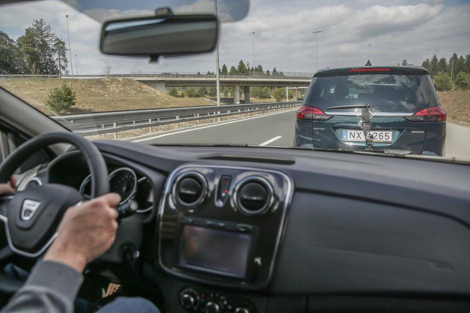 Vožnja po avtocesti | Avtor: Saša Despot