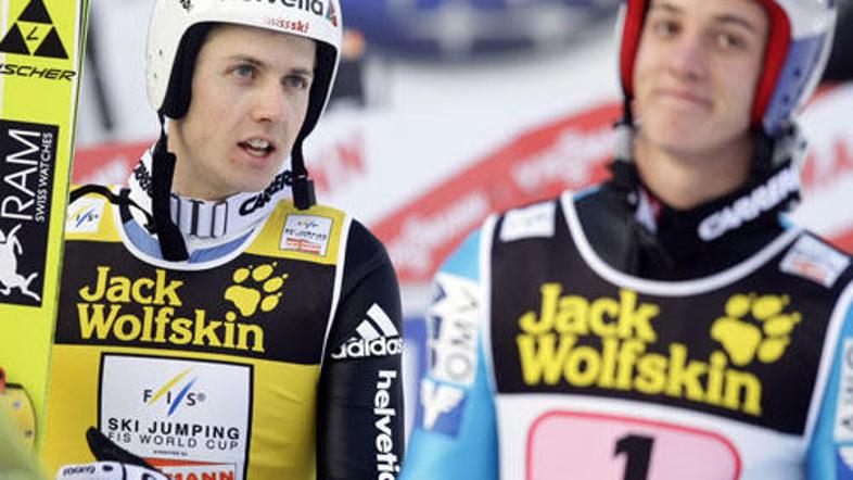 Dvoboj med Loitzlom in Ammannom je privabil številne navijače.