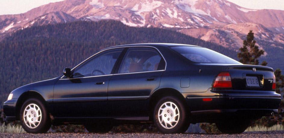 Honda Accord - letnik 1994