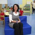 Mojca Pavelšek, pedagoginja v vrtcu Ciciban, je usposobljena, da lahko otroke s 