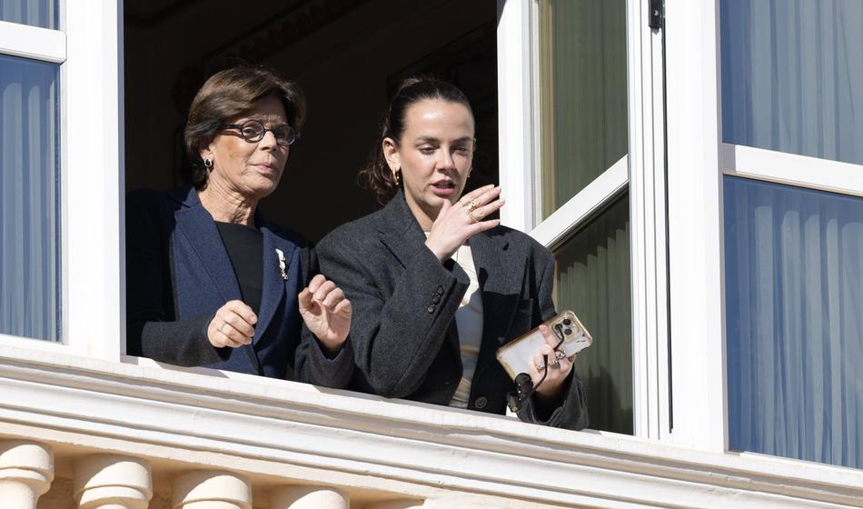 Da je oblekla to obleko, je monaška princesa naslednji dan verjetno obžalovala