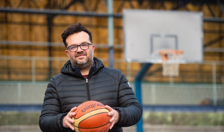 "Motorični idiot" in serijski prvak končno odprl dušo o tem, kako so ga na KZS odslovili