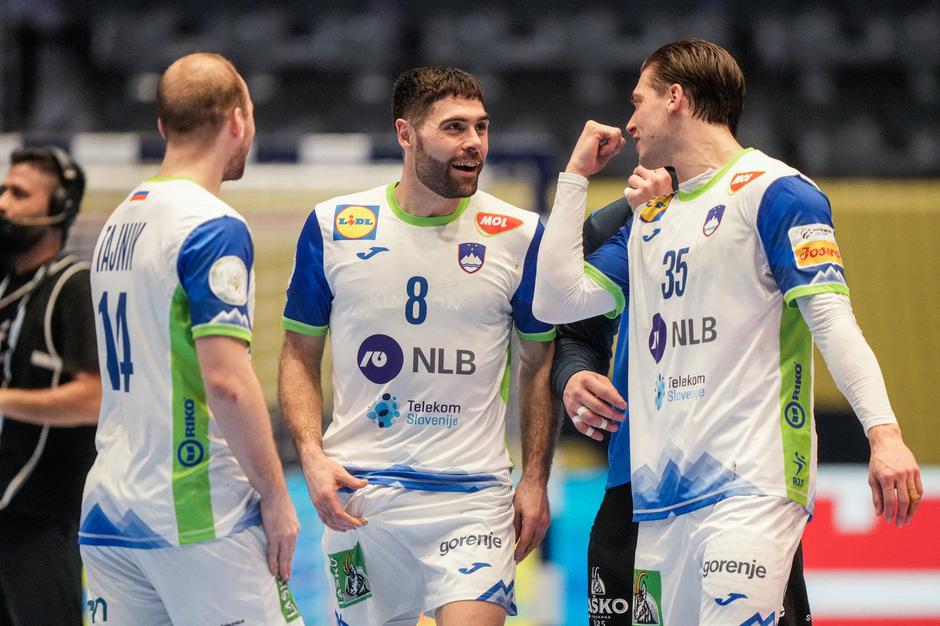 Domen Tajnik, Blaž Janc, Domen Makuc | Avtor: Profimedia