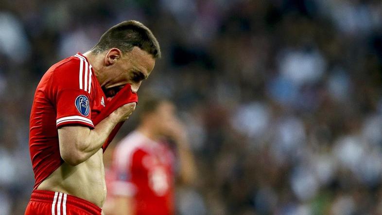Real Madrid Bayern Liga prvakov polfinale Ribery dres majica žalost