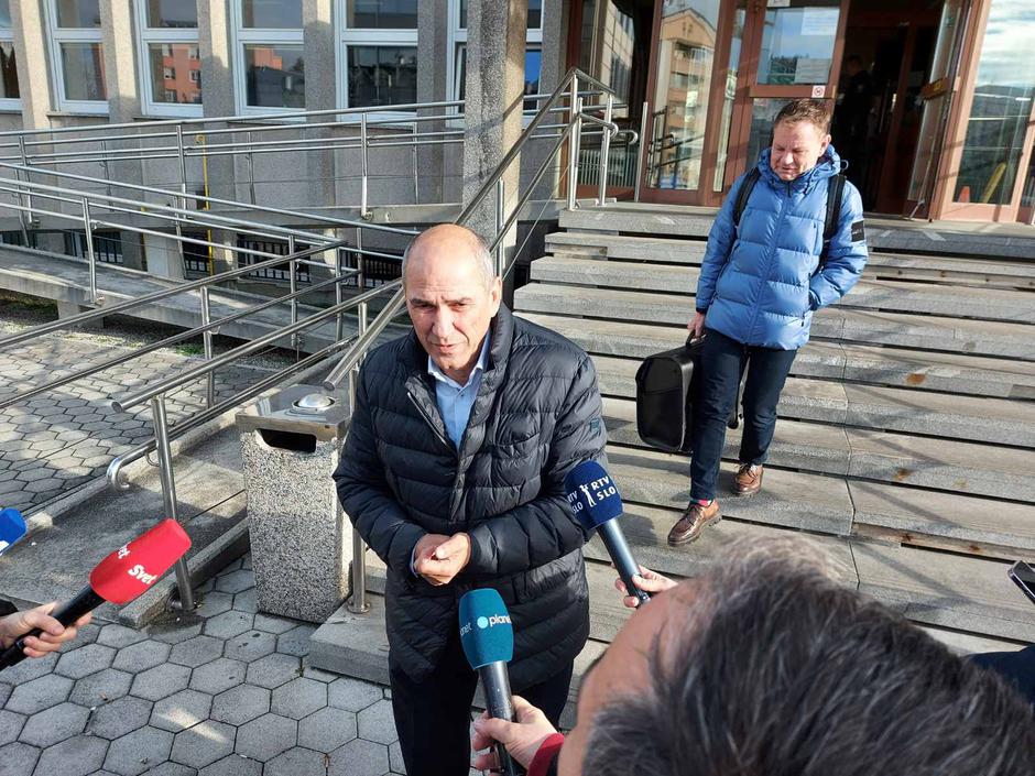 odškodnina sojenje Janez Janša Franci Matoz | Avtor: M. Ha.