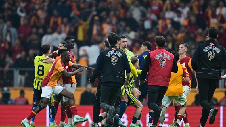 Galatasaray Fenerbahçe
