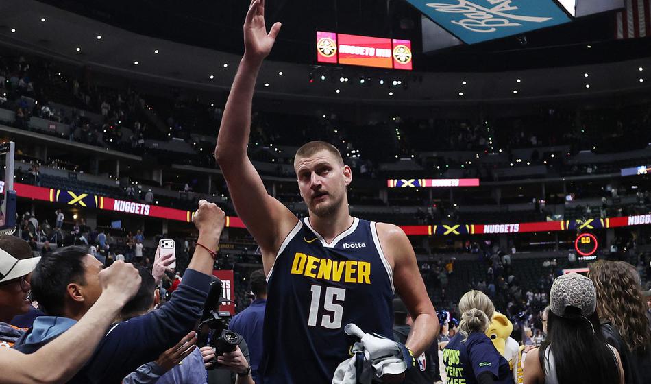 Jokić in kolegi ostali živi, Detroit na robu prepada