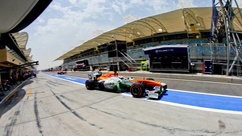 Di Resta VN Bahrajna Sakhir Manama trening