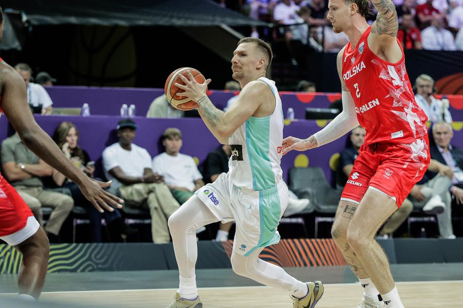eurobasket 2025 Katovice slovenija poljska, gregor hrovat | Avtor: Saša Despot