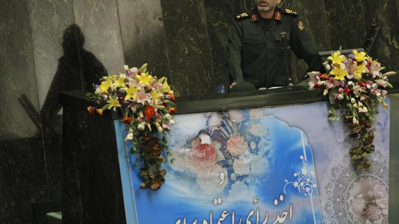 Vahidi je še poudaril, da dobre obrambne vezi med Sirijo in Iranom lahko predsta