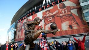 Bergkamp spomenik Arsenal Sunderland Premier League Anglija liga prvenstvo