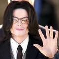 Michael Jackson še vedno razburja javnost. (Foto: Flynet)