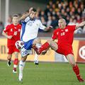 Aleksej Eremenko bo po napadu huliganov z igrišč odsoten tri tedne.