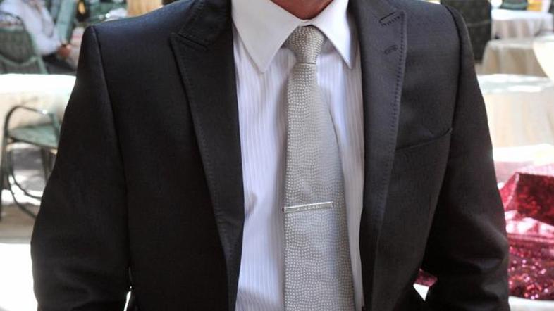 Matoz pravi: “Tisti, ki je prepisoval pogovor, ki se ni nanašal na kaznivo dejan