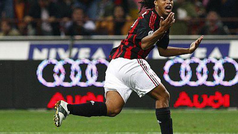 Ronaldinho se je razveselil prvega zadetka v dresu Milana.