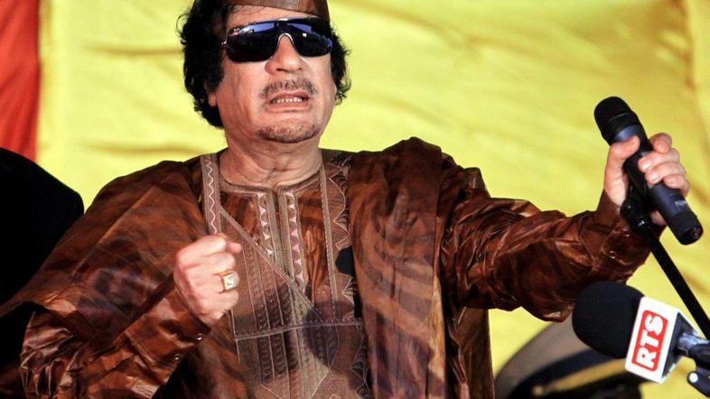 Ekscentrični in vse bolj osovraženi dolgoletni libijski voditelj je izginil z ob